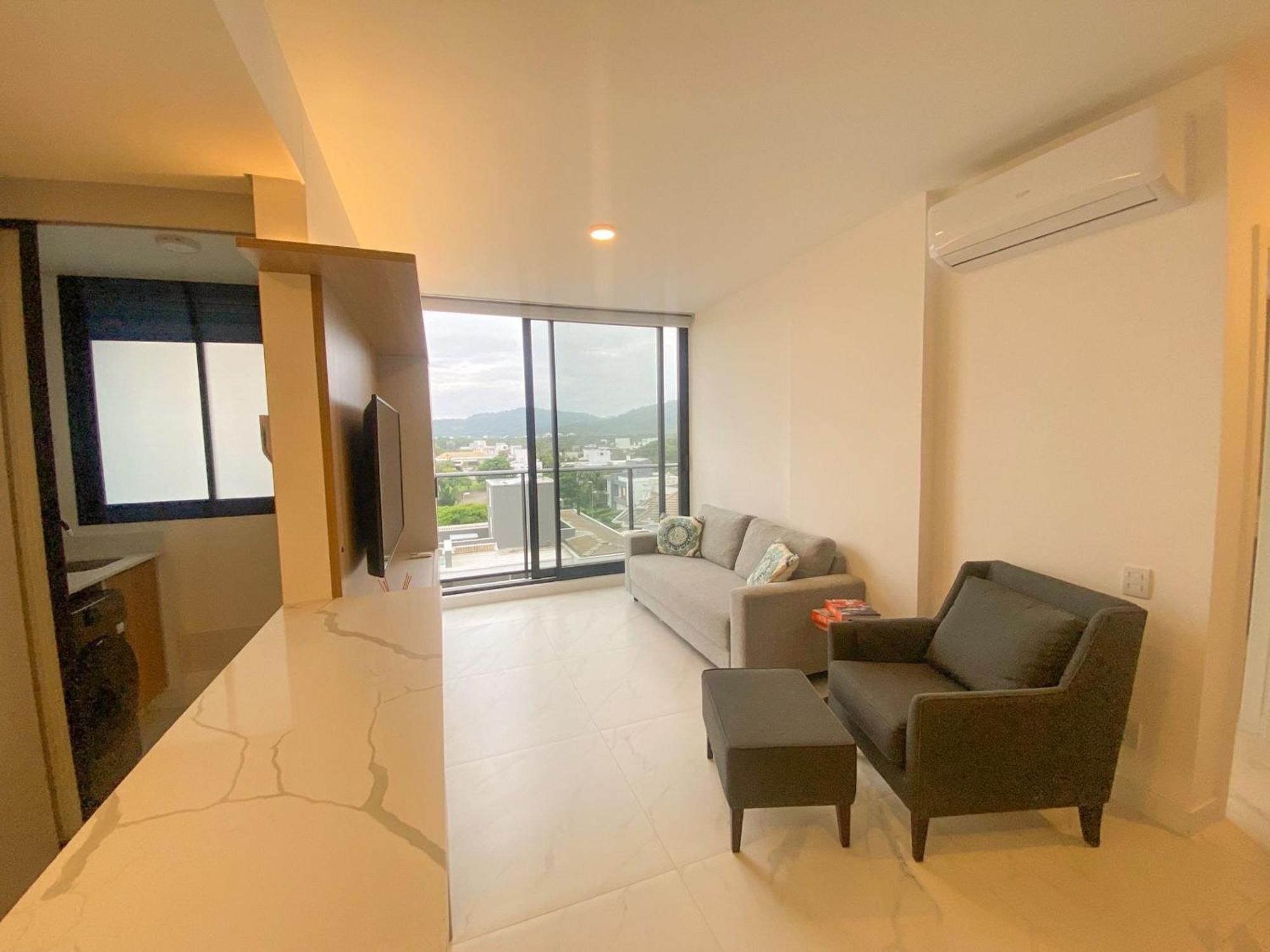 Lindo Novo Jurere Internacional Apartamento *